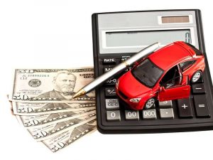 coche y dinero